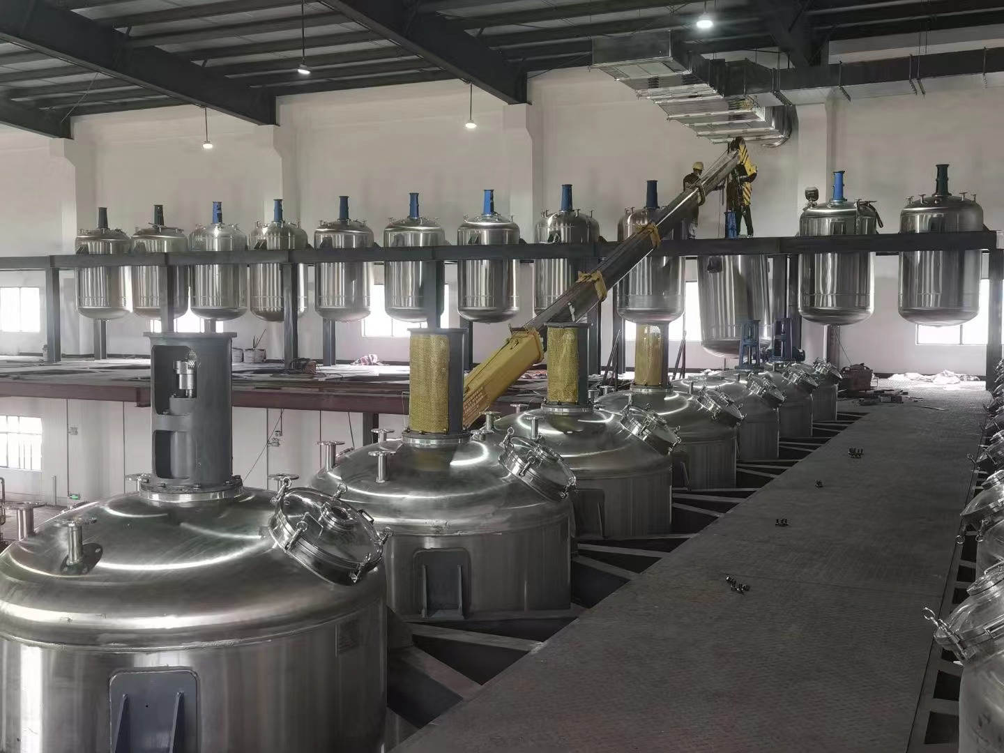 惠州市 農(nóng)業(yè)醫(yī)藥科技有限公司 反應(yīng)釜生產(chǎn)線(xiàn) 工程案例(圖2)